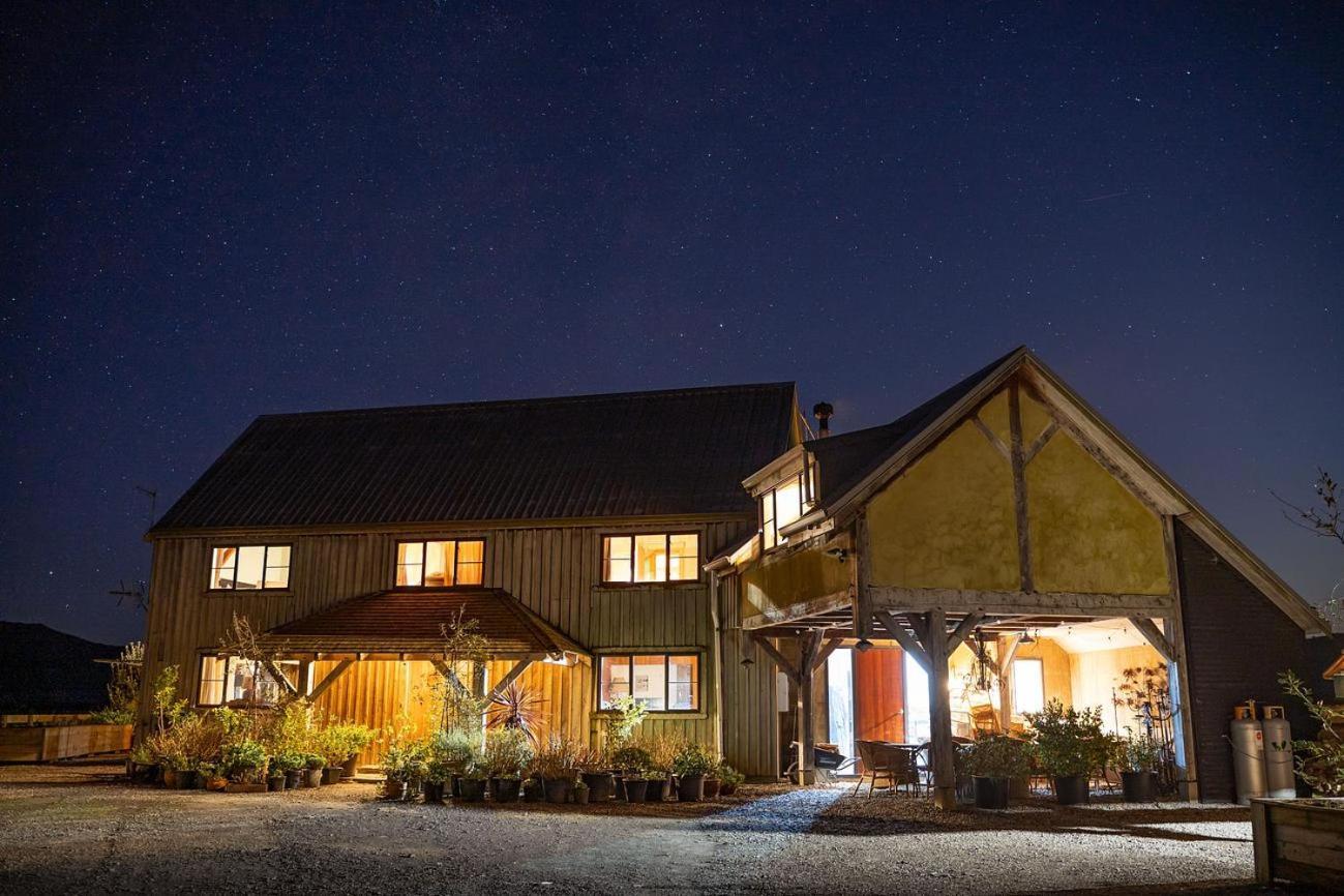 Housewithnonails Bed & Breakfast Matamata Ngoại thất bức ảnh
